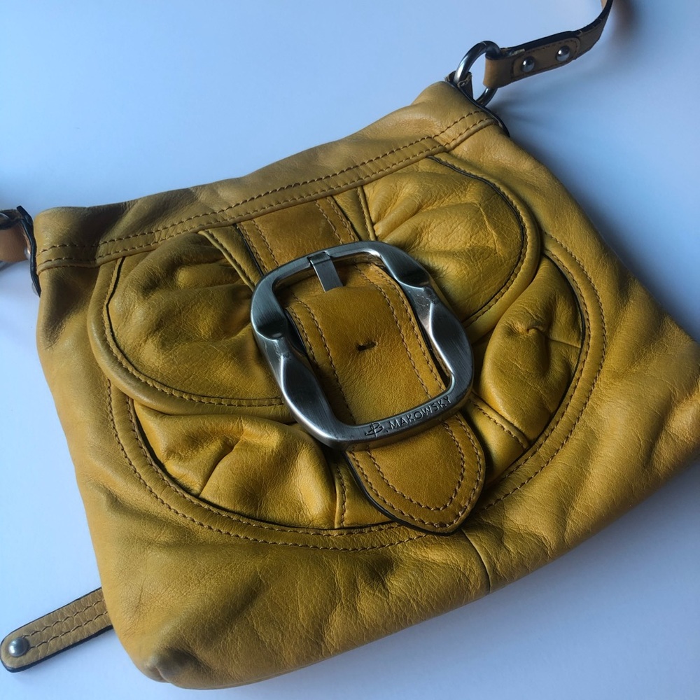 B. Makowsky Cossbody Purse